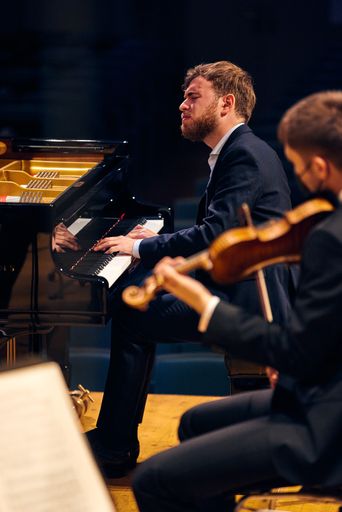 Vorschau Bild von Concours Géza Anda 2021, Award Ceremony, Zurich, 5 June 2021 1st
Prize Winner Anton Gerzenberg