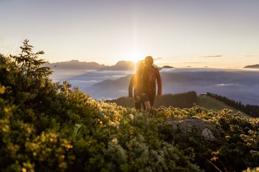 Bei der Sonnenaufgangswanderung mit Bergfrühstück
erwartet die Teilnehmer ein Erlebnis der besonderen Art.