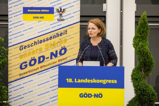 Vorschau Bild von GÖD-NÖ: LR Mag. Teschl-Hofmeister
