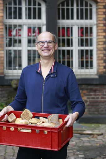 Valentin Thurn, "TASTE THE WASTE"