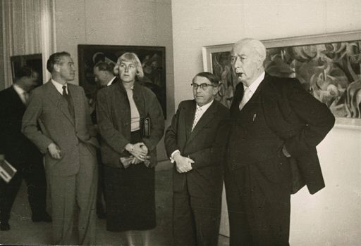 Federal President Theodor Heuss at documenta 1, 1955 © documenta
archiv / Photo: Erich Müller / Weiterer Text über ots und
www.presseportal.de/nr/150323 / Die Verwendung dieses Bildes ist für
redaktionelle Zwecke unter Beachtung ggf. genannter
Nutzungsbedingungen honorarfrei. Veröffentlichung bitte mit
Bildrechte-Hinweis.