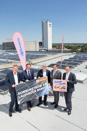Vorschau Bild von Am Dach des Manner Produktionsgebäudes in
Wolkersdorf