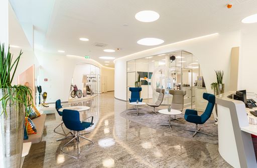 Der maierhofer campus in Klagenfurt ist ein
zentrales und überregionales Versorgungszentrum für den gesamten
Alpen-Adria-Raum