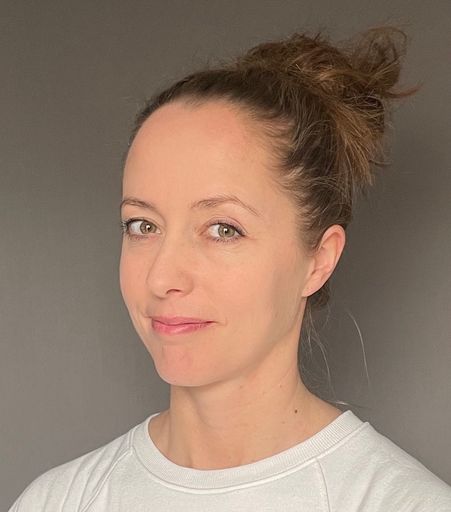 Vorschau Bild von Portrait der Autorin Julia Peham-Zecha