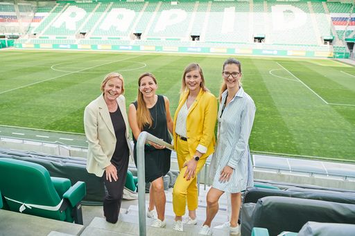 Vorschau Bild von v.l.n.r.: Petra Stolba, Ulrike Glatt, Doris Ploner,
Natalie Dannik © Martin Hörmandinger
