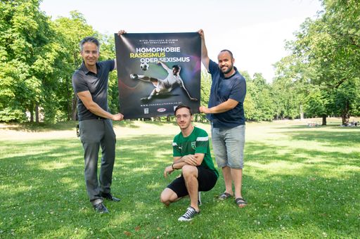  Präsentation der Kampagne gegen Homophobie,
Rassismus und Sexismus im Fußball