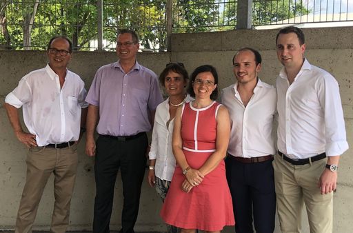 Vorschau Bild von Eigentümer und Next Generation mit Bezirksvorsteher
Floridsdorf