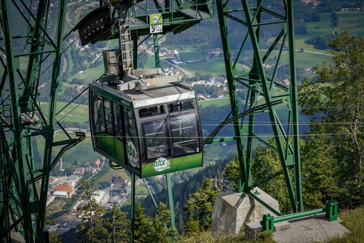 Vorschau Bild von Kleines Jubiläum, große Wirkung: Die erste
Personen-Seilschwebebahn Österreichs feiert Geburtstag