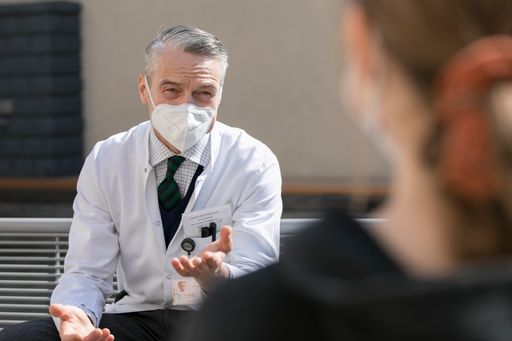 Vorschau Bild von Oberarzt Dr. Stefan Schenk vom Wirbelsäulenzentrum
Wien-Speising