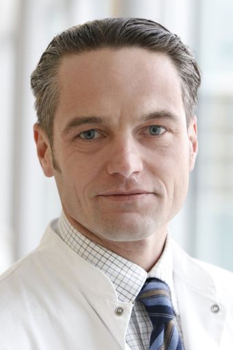 Vorschau Bild von Oberarzt Dr. Stefan Schenk vom Wirbelsäulenzentrum
Wien-Speising