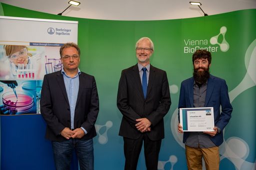 Übergabe des Innovation Prize von Boehringer Ingelheim an das
Wiener Start-up a:head.