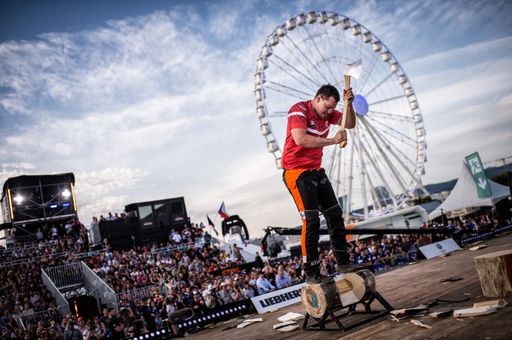 Vorschau Bild von Armin Kugler of Austria competes during the Stihl
TIMBERSPORTS® Champions Trophy in Marseille, France on May 26, 2018.