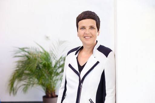  Mag. (FH) Michaela Kreitmayer, Leiterin Hernstein
Institut für Management und Leadership der Wirtschaftskammer Wien