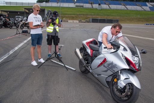  Die Standgeräuschmessung der Suzuki Hayabusa ergab
91,8dB.