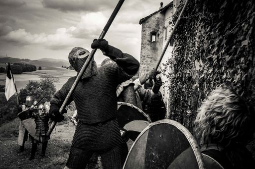 Vorschau Bild von Ritter hautnah erleben, spannende Schaukämpfe