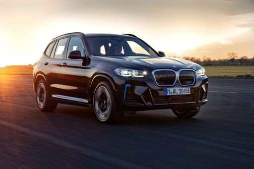 Der neue BMW iX3
