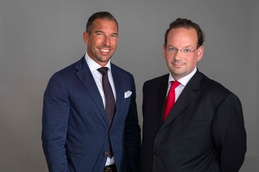  Michael Rumerstorfer und Wolfgang Neussner,
Vorstände der Leder & Schuh AG