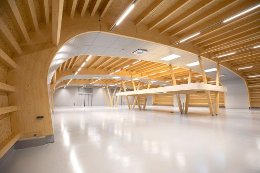 Vorschau Bild von Innenraum Holzkonstruktion Mehrzweckhalle
