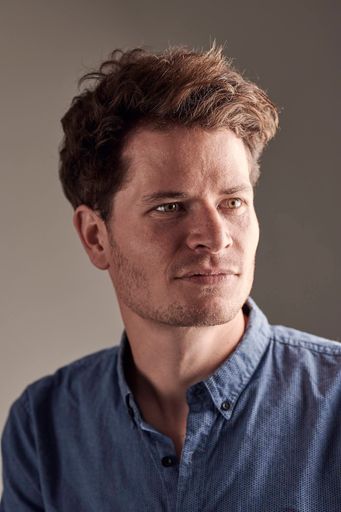 Vorschau Bild von Anselm Nathanael Pahnke radelte 40.000 Kilometer
durch Afrika, Asien und Australien. Da er dieses Abenteuer ohne
große Vorbereitung gestartet hatte, musste er so manche Krise
überwinden.