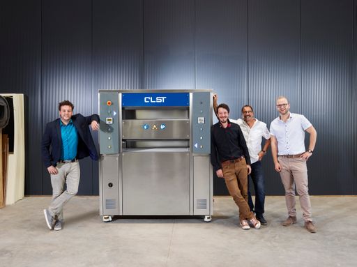  Austria / Kaernten / Klagenfurt / TDIKT / Cryo Life
Science Technologys GmbH: .vl: Thomas Wohlmuther (Projektleiter),
Arnulf Warmuth und Helmut Brunner (Konstruktion Mechanik), Christoph
Natek (Mechatronik); Nicht am Foto: Edgar Reichel (Entwicklung
Elektrik) und Carsten Röhrs (Konstruktion Mechanik)