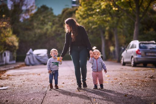  Flexibel und individuell: Dafür steht die
Kinderbetreuung durch Tagesmütter im Hilfswerk NÖ