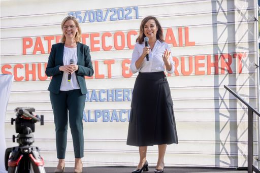 https://www.apa-fotoservice.at/galerie/25964 ALPBACH, TIROL: Das
Patentamt Österreich lud zum Patente Cocktail 2021 im Alpbacher Hof
ein. Das Get-together markiert den Start in die Alpbacher
Technologiegepräche.