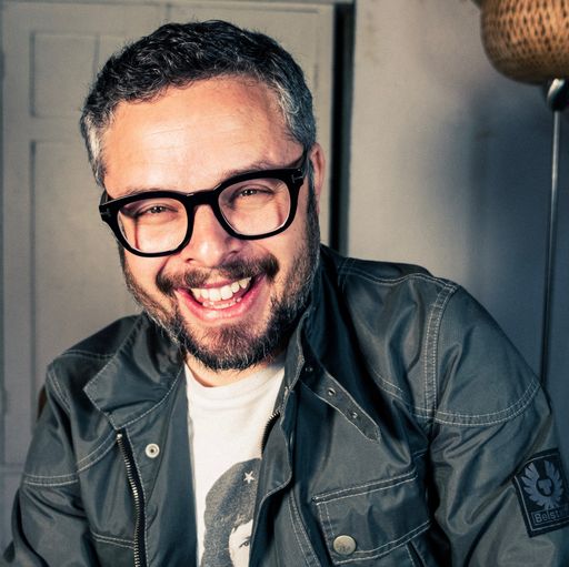 Vorschau Bild von Bild zu OTS - Portrait Gabriel Castañeda, Kabarettist aus Tirol.