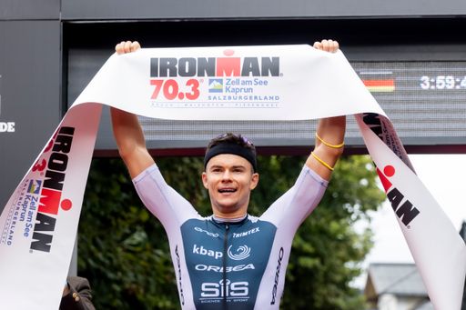  Der Deutsche Jan Stratmann feierte seinen ersten
IRONMAN 70.3 Sieg