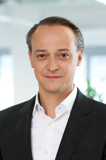 Richard Melbinger, Geschäftsführer der ARS
Akademie, freut sich über die Weiterbildungsfreude der Österreicher
und Österreicherinnen