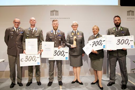 Von links: Christian Führst FAMB Hörsching, Patrick
Weitersberger FAMB Hörsching, Johannes Kouba STWM Jagdkomando