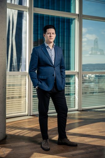 Vorschau Bild von Nachhaltige Strategien sind für Mario Stefek
selbstverständlich, hiermit führt er seine Kunden zum Erfolg.