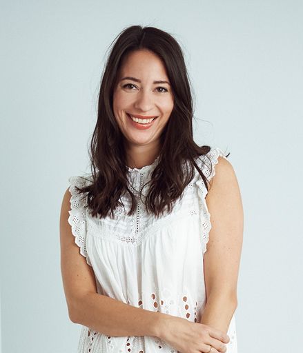 Gruner + Jahr investiert in Living-Portfolio und kauft die
Interior-Social-Shopping-Plattform WOHNKLAMOTTE.de von der Otto
Group / Stärkung der Marktführerschaft im Living-Segment
Bildbegleittext/Caption: Josephine Seidel-Leuteritz, Leitung
WOHNKLAMOTTE bei der G+J Living Digital GmbH/ G+J / Weiterer Text
über ots und www.presseportal.de/nr/6562 / Die Verwendung dieses
Bildes ist für redaktionelle Zwecke unter Beachtung ggf. genannter
Nutzungsbedingungen honorarfrei. Veröffentlichung bitte mit
Bildrechte-Hinweis.