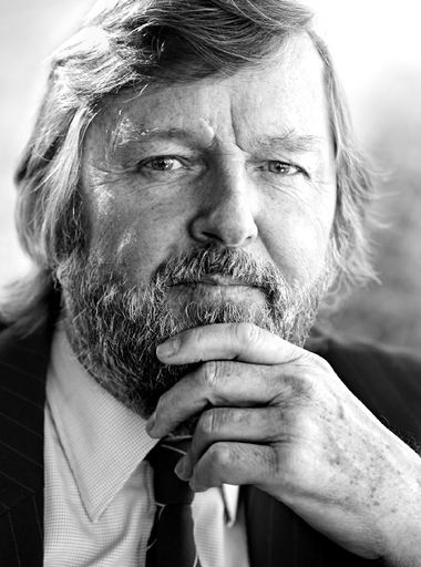 Portrait des Spitzenarchitekts Heinz Neumann