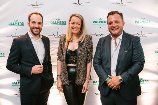 Vorschau Bild von Sebastian Hörmann, Director Product & SCM bei PALMERS, Designerin
Marina Hoermanseder und Luca Wieser, Vorstand und Miteigentümer der
PALMERS Textil AG