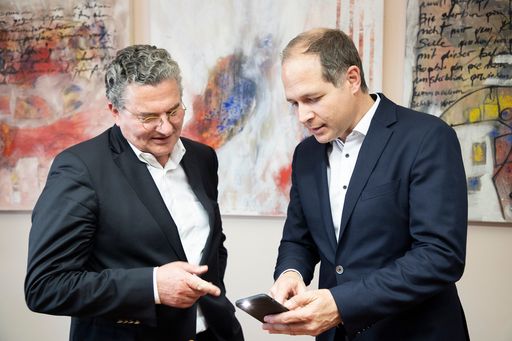 Vorschau Bild von Mag. Stefan Liechtenstein, GF Valnon Holding + Dr.
Michael Tripolt, Gründer medaia GmbH und Dermatologe