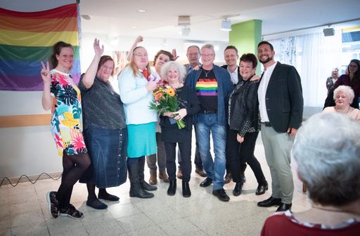 Vorschau Bild von Der Regenbogen.Treff der PensionistInnenklubs
feierte heuer bereits sein zweijähriges Bestehen.