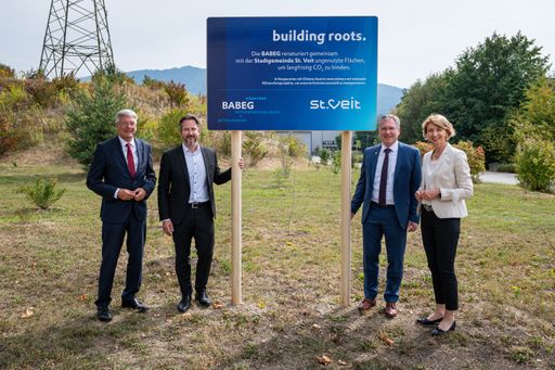  Building Roots - BABEG kompensiert CO2 Emissionen im
Industriepark St. Veit