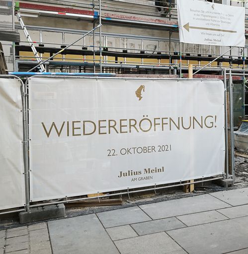 Unter dem Motto "Alles bleibt besser!" wird der "Meinl am Graben"
am 22. Oktober 2021 nach den Umbauarbeiten wieder eröffnet.