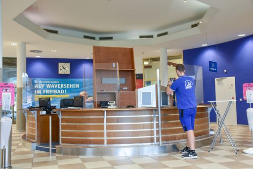 Vorschau Bild von Das gesamte Inventar der Wörgler Wasserwelt wird
versteigert