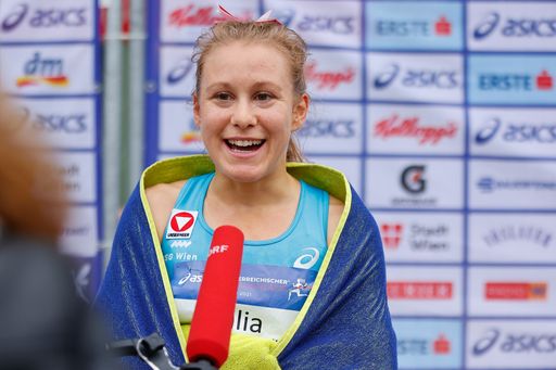 Vorschau Bild von Julia Mayer läuft mit 15:45,2 min neuen
Österreichischen Rekord über 5km.