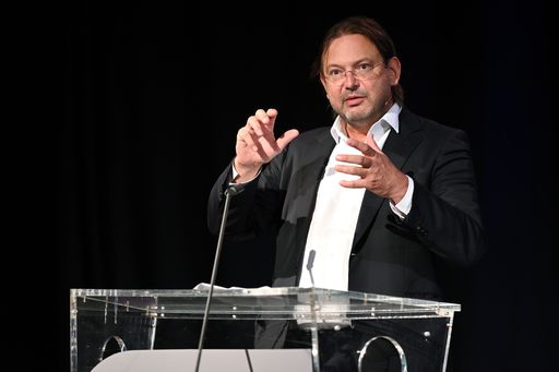 Vorschau Bild von Stefan Thurner (Preisträger des Paul-Watzlawick-Ehrenrings 2021)