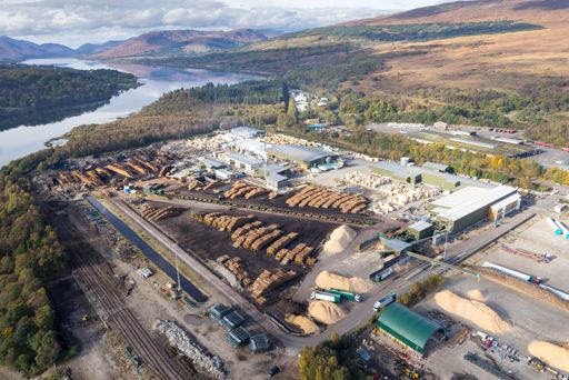  Mit der geplanten Übernahme der britischen BSW
Timber Ltd. setzt binderholz die langfristige Expansions- und
Nachhaltigkeitsstrategie des Unternehmens konsequent fort.