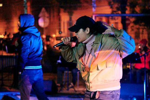 Vorschau Bild von Käfigkonzert am Henriettenplatz (1150) mit EsRAP,
Wiener Symphoniker, Laura Winkler und Elis Noa