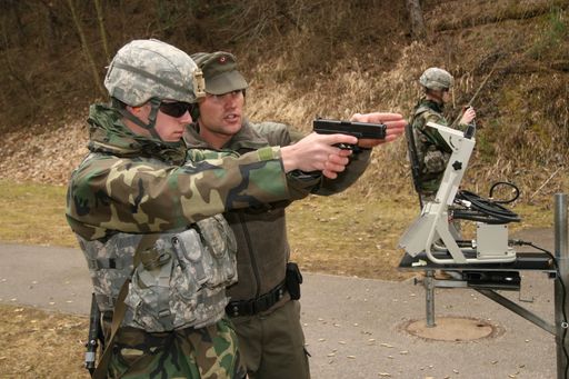 Bild zur OTS - National Guard und Bundesheer üben gemeinsam