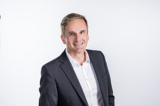  Wilfried Stöckl hat Anfang Oktober die Funktion des
Generalsekretärs im VFT, dem Interessenverband des
markenungebundenen Automotive-Sektors in Österreich, übernommen.