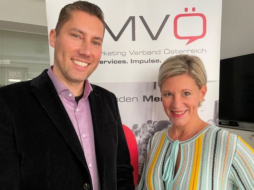  DMVÖ Präsidentin Alexandra Vetrovsky-Brychta und
Fachgruppenobmann Jürgen Bauer