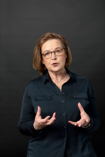 Vorschau Bild von Anna M. Del Medico (Herausgeberin Möbel & Design Guide)