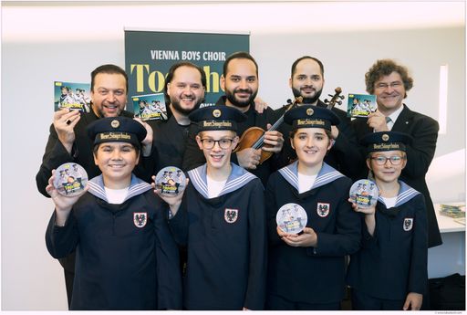 Vorschau Bild von CD-Präsentation mit dem Janoska Ensemble