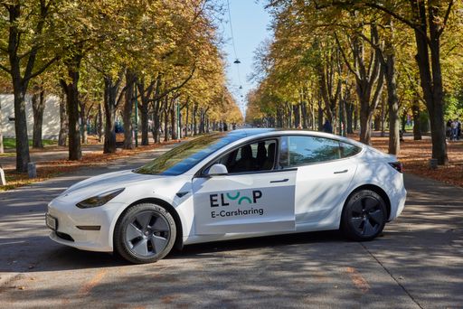 Vorschau Bild von ELOOP Tesla Model 3