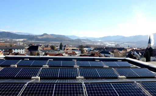 Photovoltaik-Anlage auf dem Dach des Krankenhauses St. Veit/Glan
der Barmherzigen Brüder